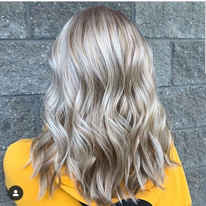 Hair extensions by Katy at Pin-Ups Salon